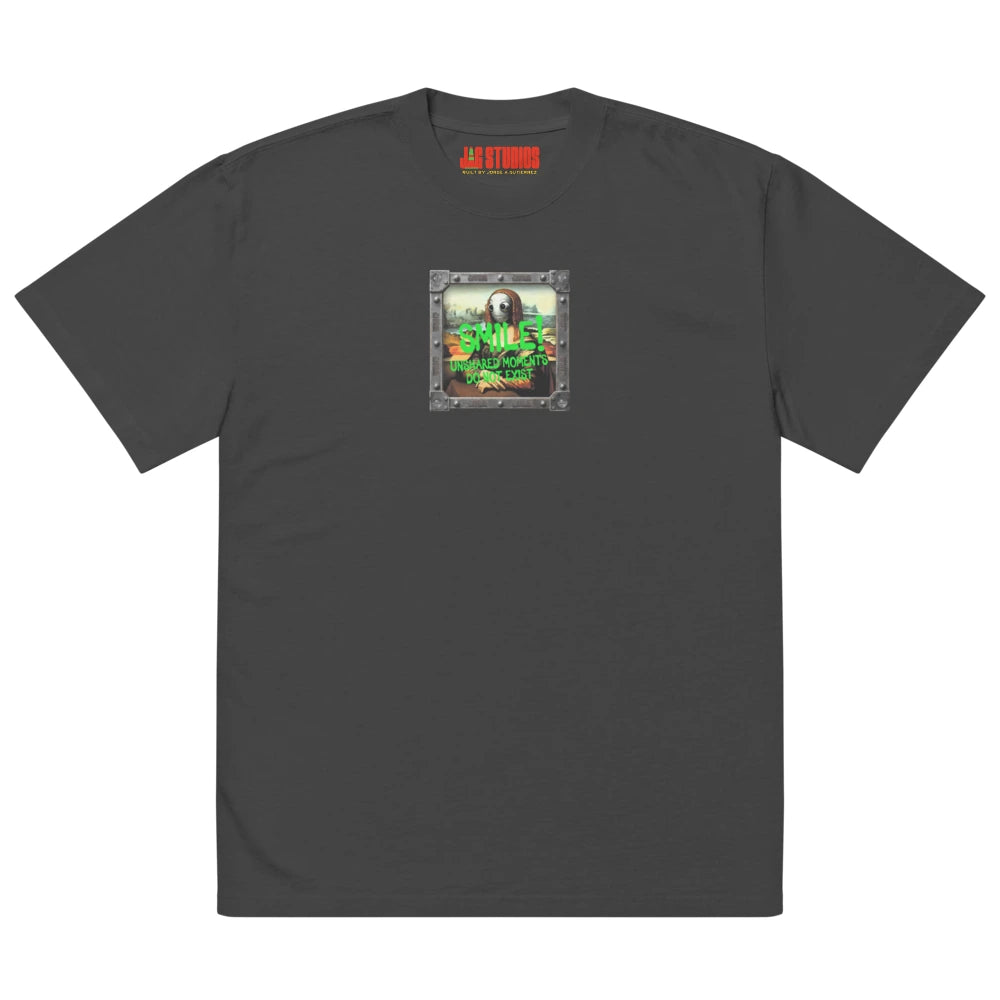 "Robo Lisa" Oversized Faded T-Shirt